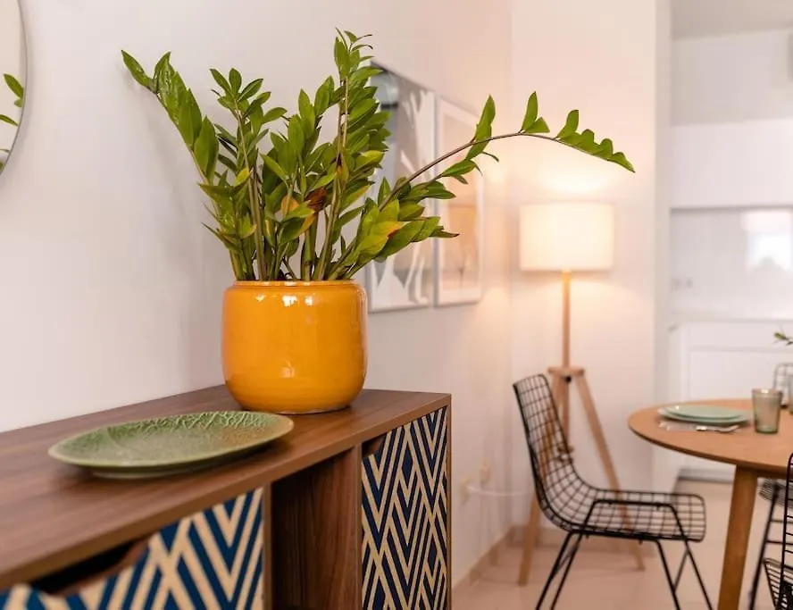 Santa Cruz City Center: The Most Coveted Location 0*, Santa Cruz de Tenerife
